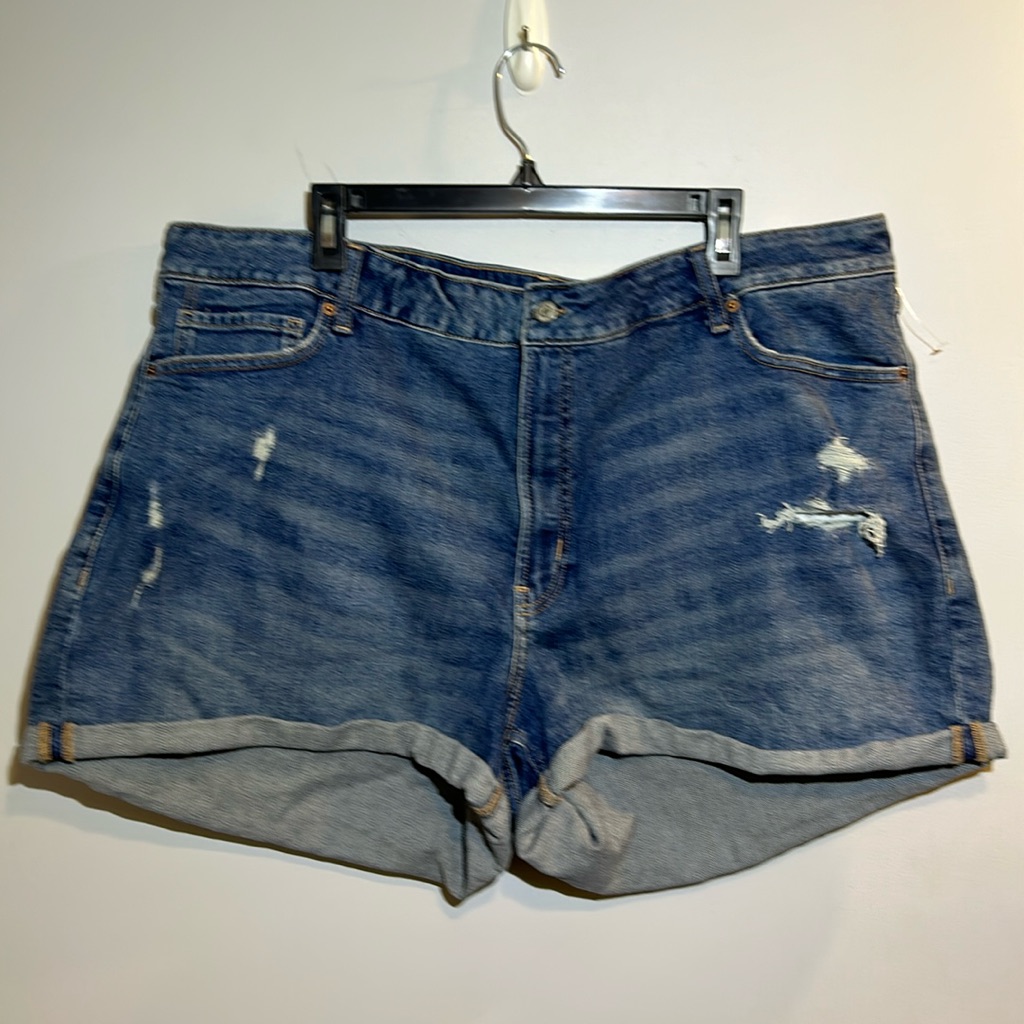 Nwt Old Navy Cuffed Denim Short